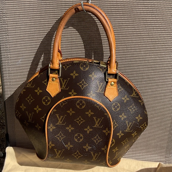 💯% 💕Authentic💕Louis Vuitton Ellipse pm SD0063💕 - Picture 2 of 16